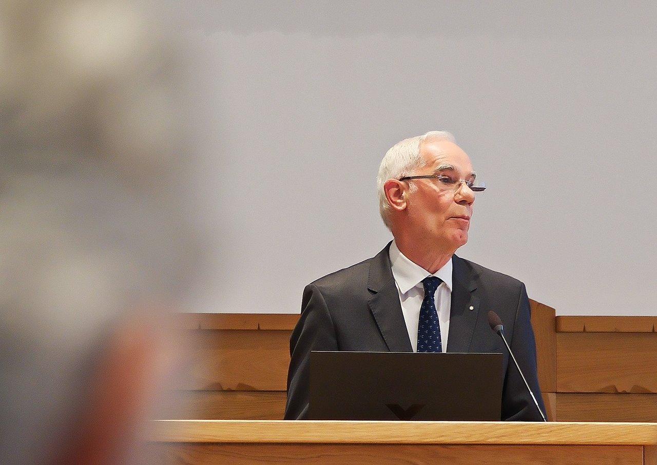 Doktorok Kollégiuma 03