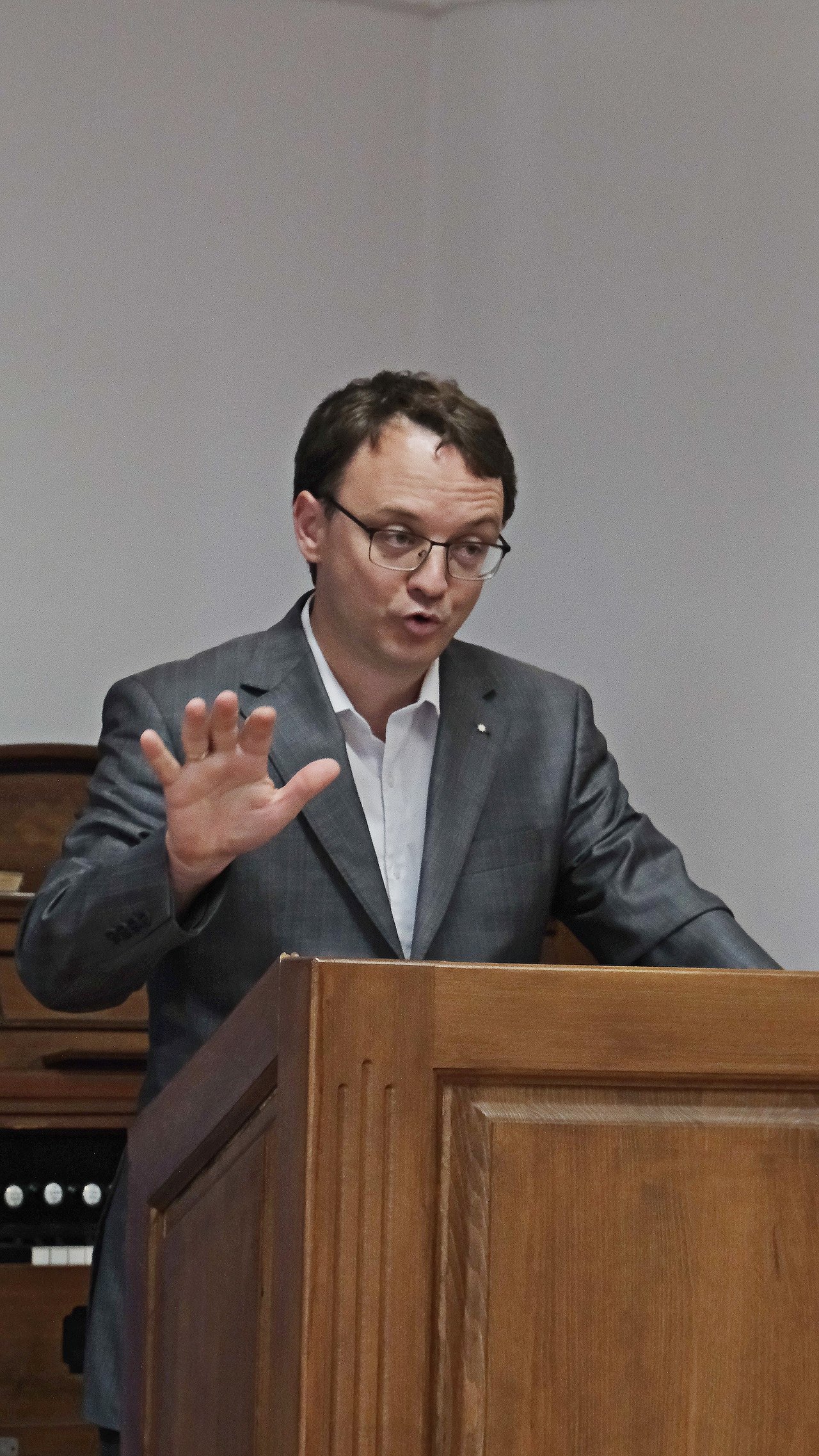 Szemán Ákos