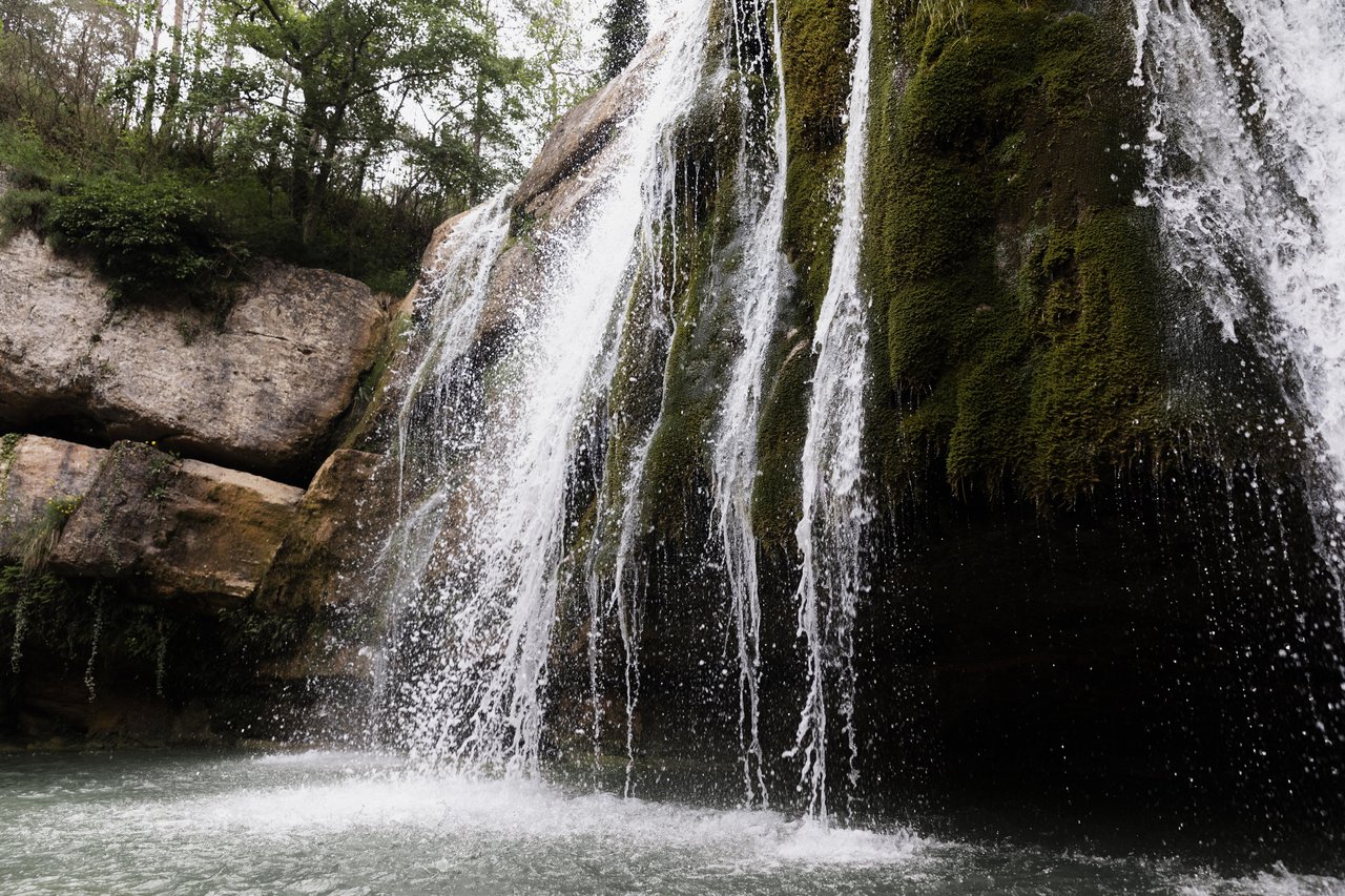 beautiful-landscape-waterfall